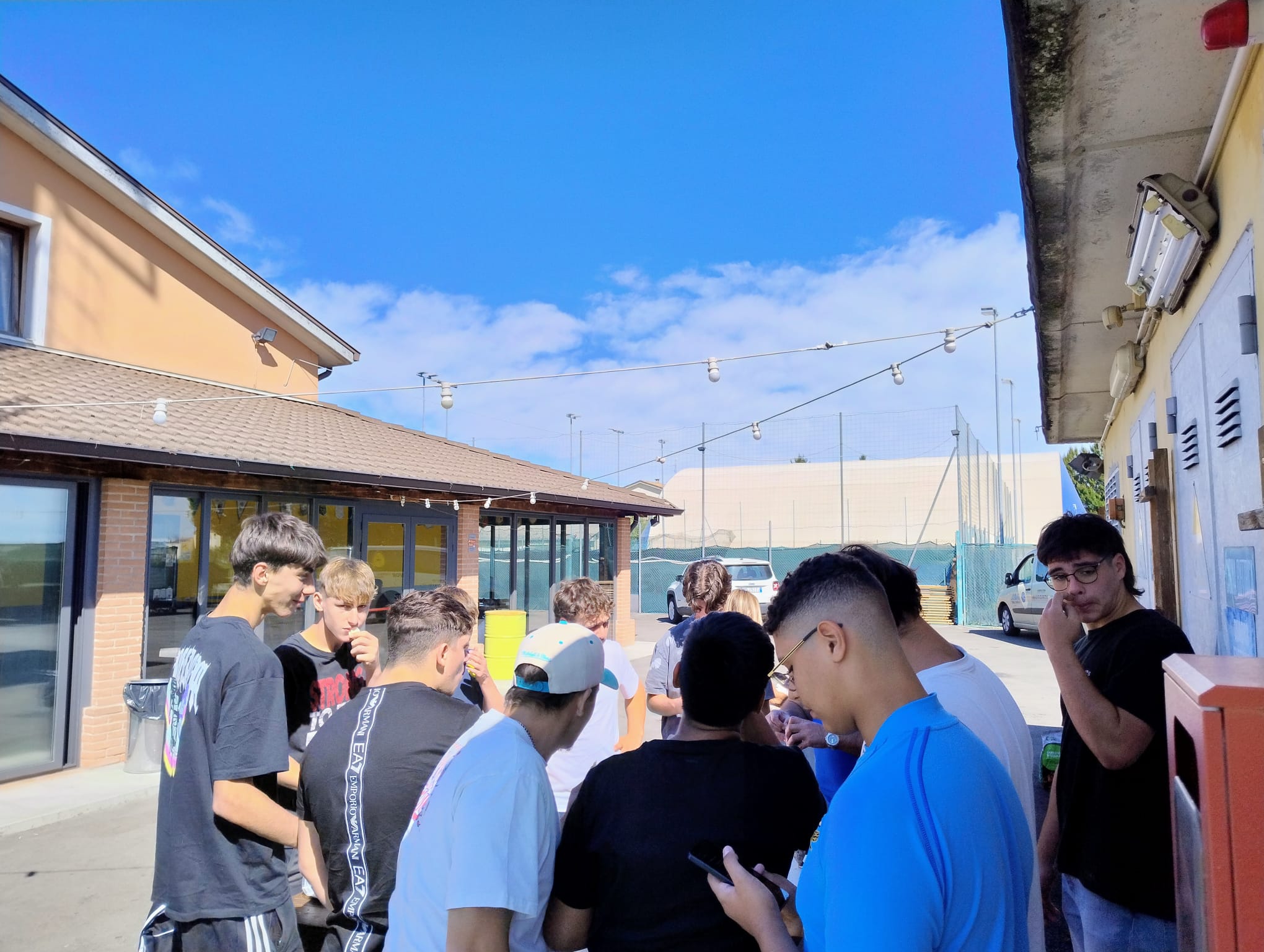 team building under18 -3